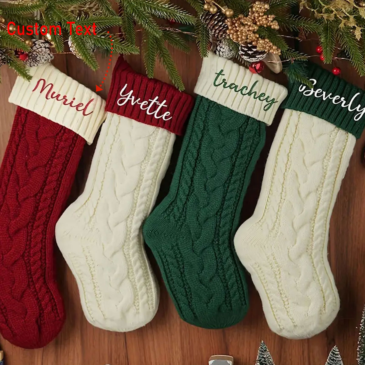 Vintage Fashion Names - Een vintage gepersonaliseerde kerstsok met geborduurde