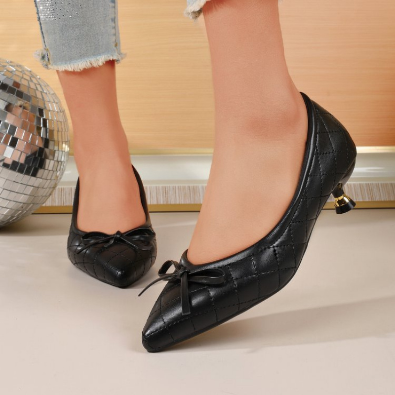 Vintage dames pumps met spitse - Vintage Fashion Ladies recensie en prijs