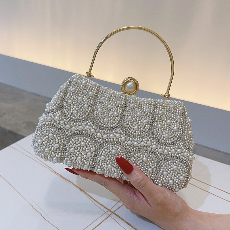 Vintage clutch met parelkralen - Vintage Fashion Events recensie en prijs
