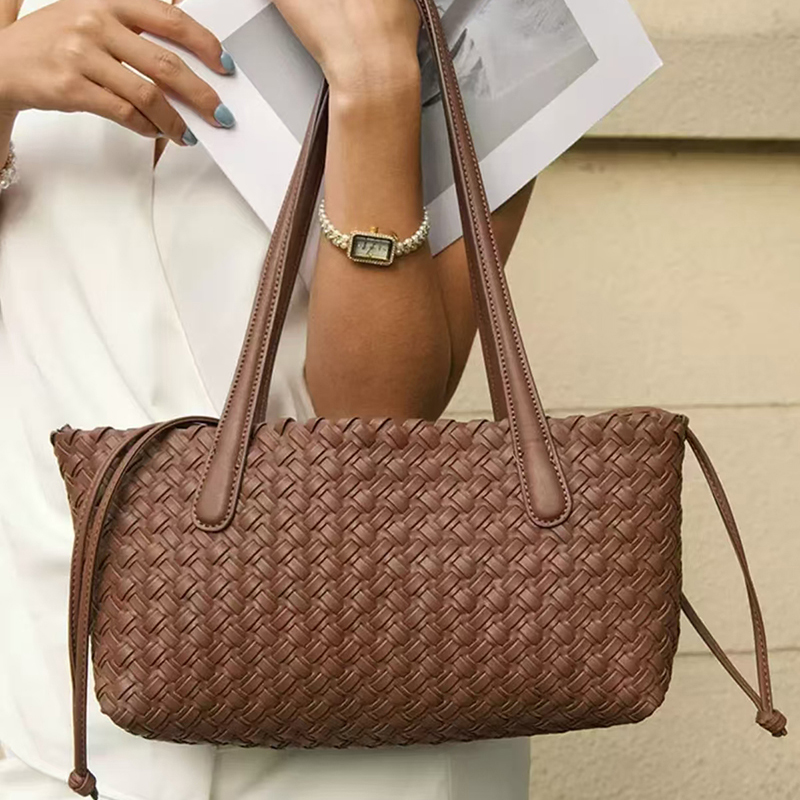 Holle geweven crossbody schoud - Vintage Fashion Market recensie en prijs